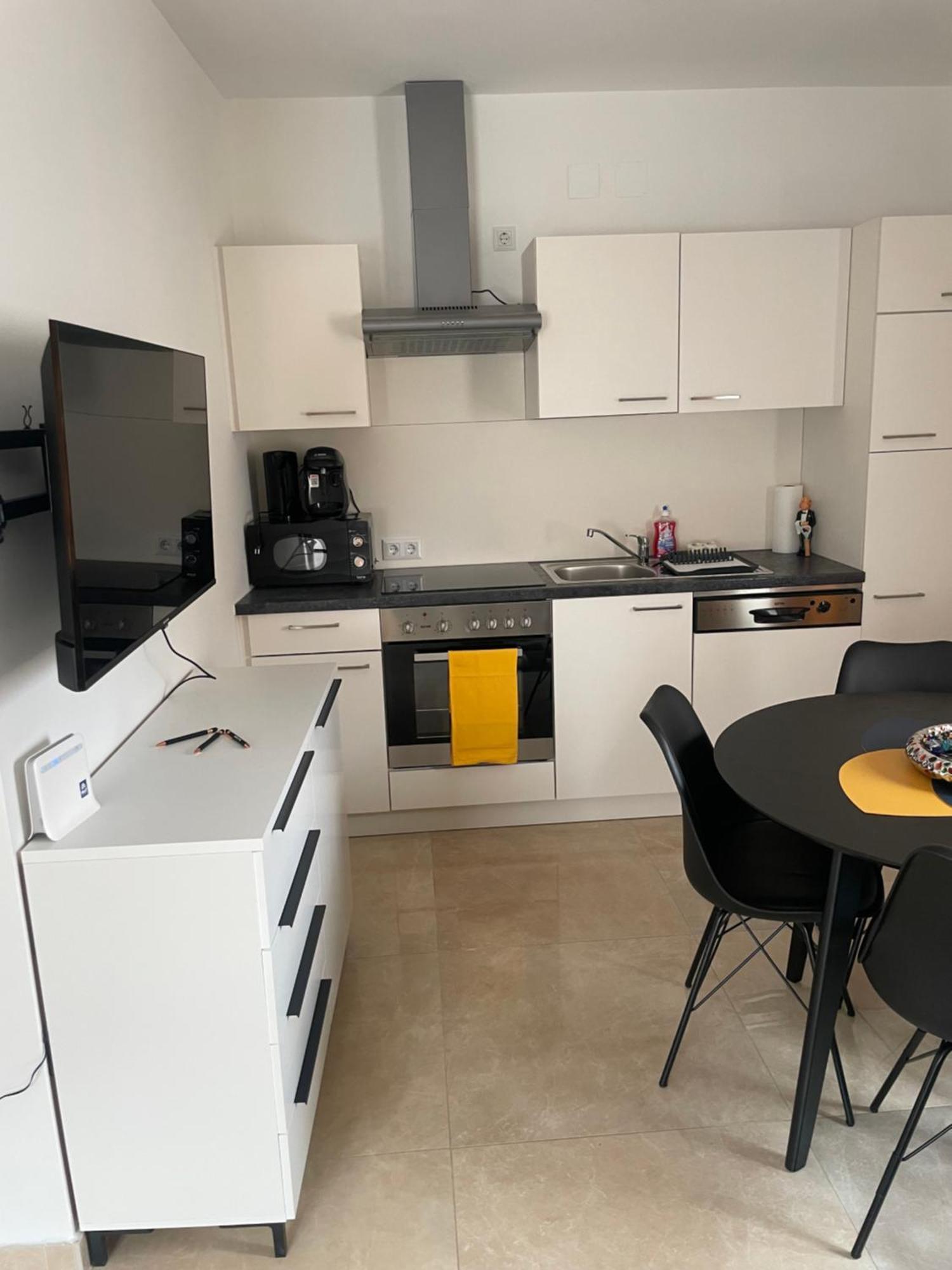 Seos Self Check In ,Gratis Parken Apartment Грац Екстериор снимка